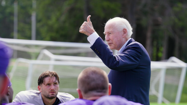 FB | Coach Snyder Fall Camp Visit